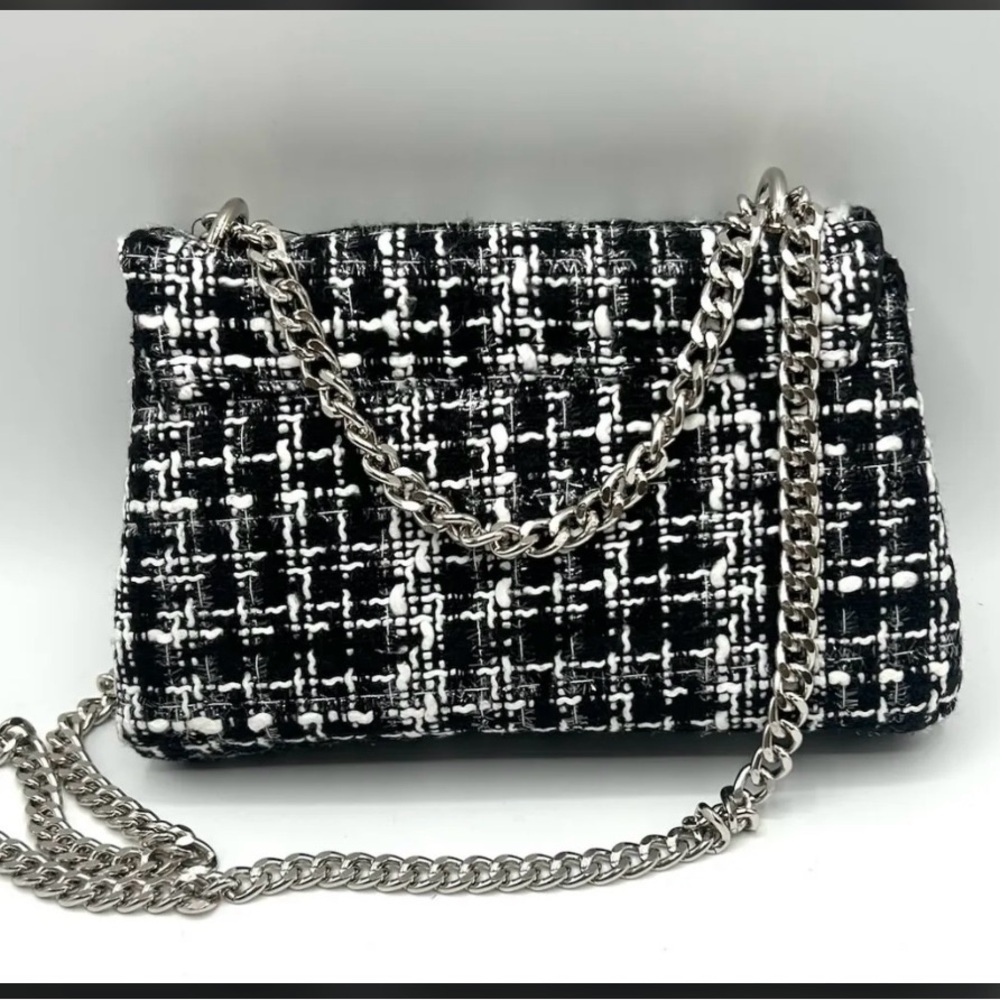 NWT BADGLEY MISCHKA Tweed Bag with Silver Hardware - Picture 4 of 5